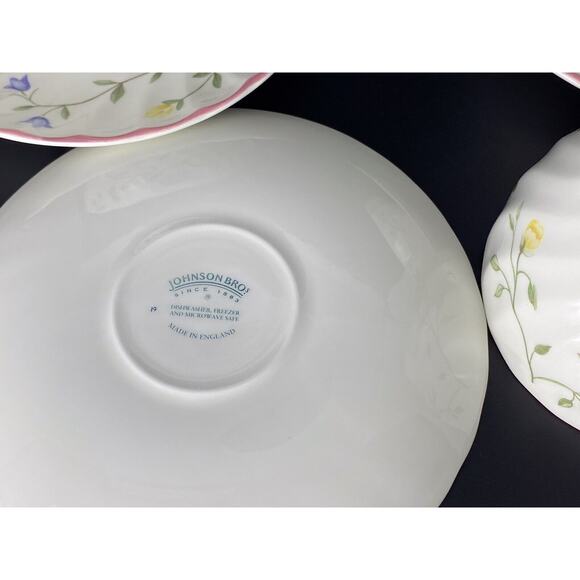 Johnson Brothers England "Summer Chintz" 6Pc. Coffee Tea Cup Saucer Set For 3 - Picture 12 of 13